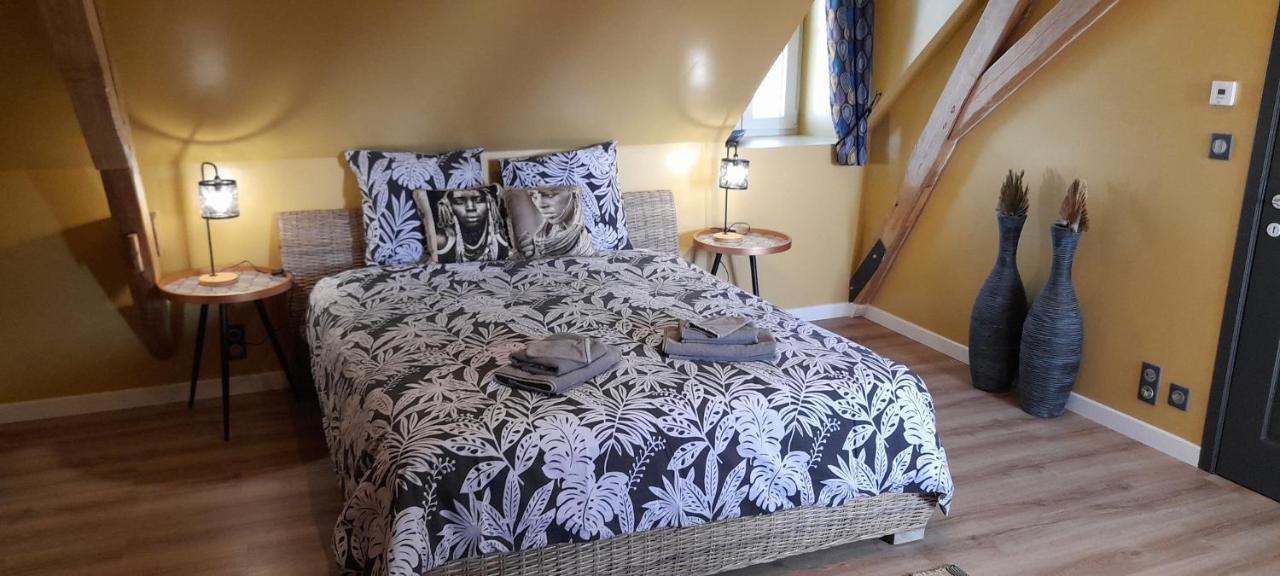 Bed and Breakfast La Galuche Angliers  Экстерьер фото