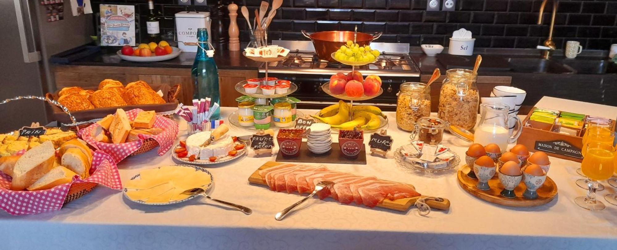Bed and Breakfast La Galuche Angliers  Экстерьер фото